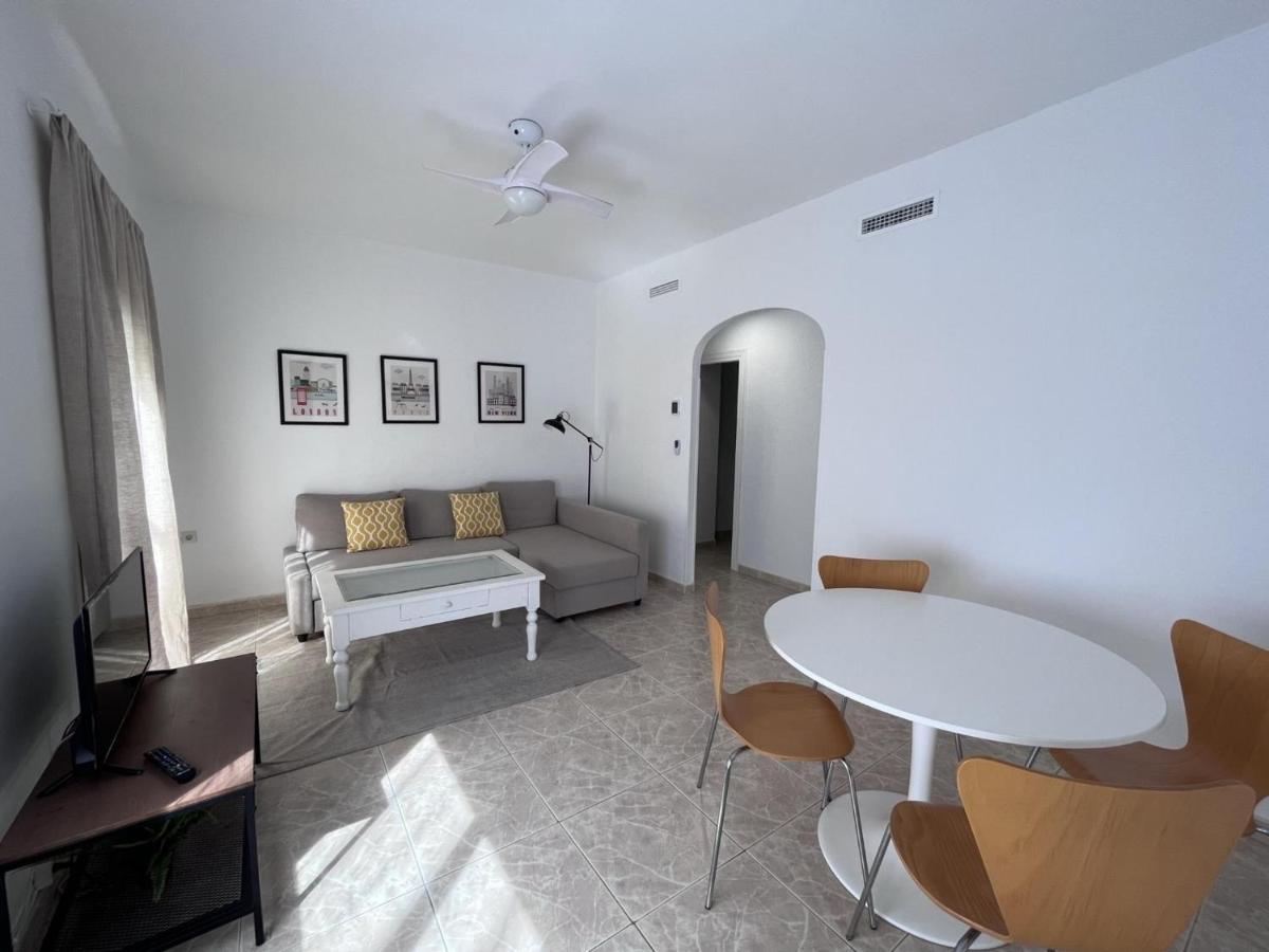 Seaty Center By Gms Apartamentos Fuengirola Zewnętrze zdjęcie